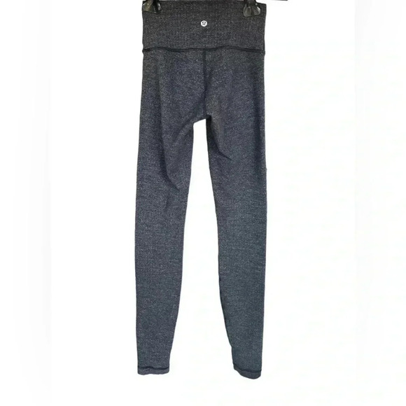 Lululemon Women's High-Rise Tight Knit Leggings Size 2 Gray - Picture 1 of 8
